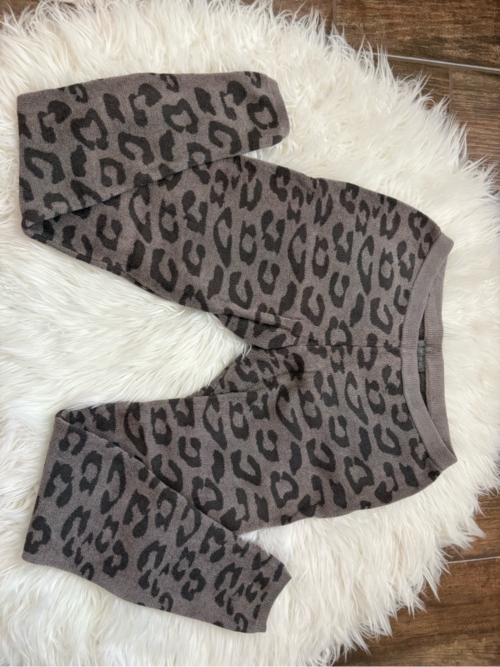 Barefoot Dreams Cozy Cheetah Leggings